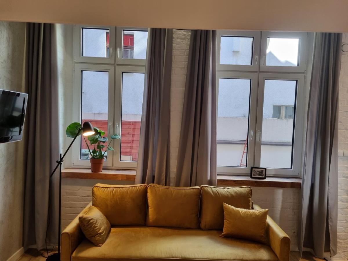 Honeymoon & Air-Conditioning! Торунь Экстерьер фото