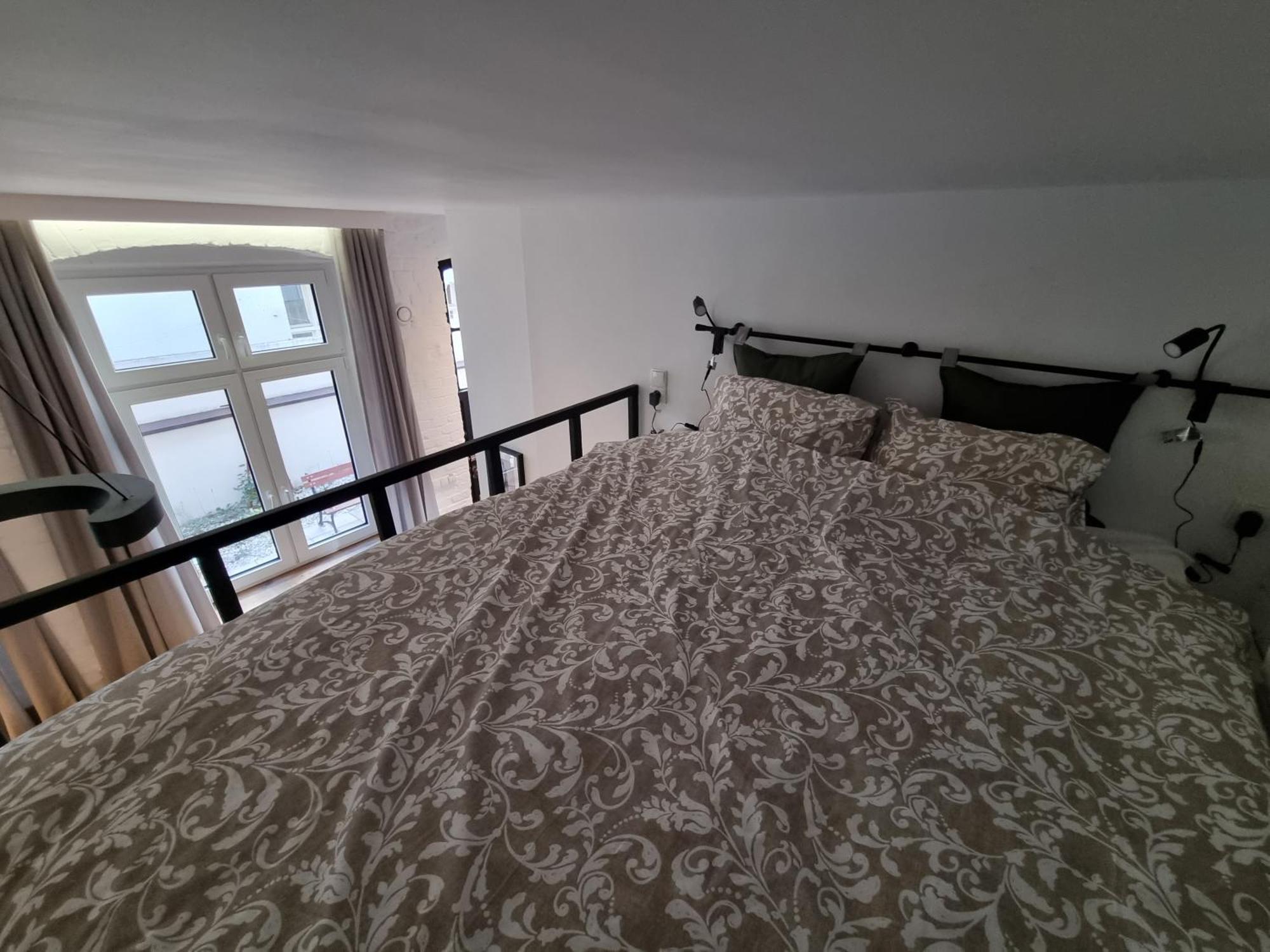 Honeymoon & Air-Conditioning! Торунь Экстерьер фото